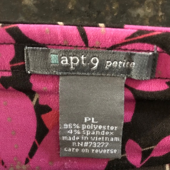 Floral patterned A Line Skirt ⭐️SALE 3/$20⭐️ - Picture 2 of 3